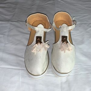 *3 for $25* SHEIN Off white color Sandals women size 6-7